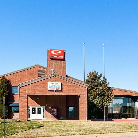 Econo Lodge Wichita Falls Downtown Екстер'єр фото
