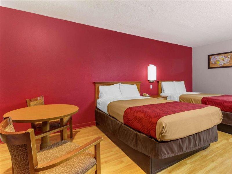 Econo Lodge Wichita Falls Downtown Екстер'єр фото