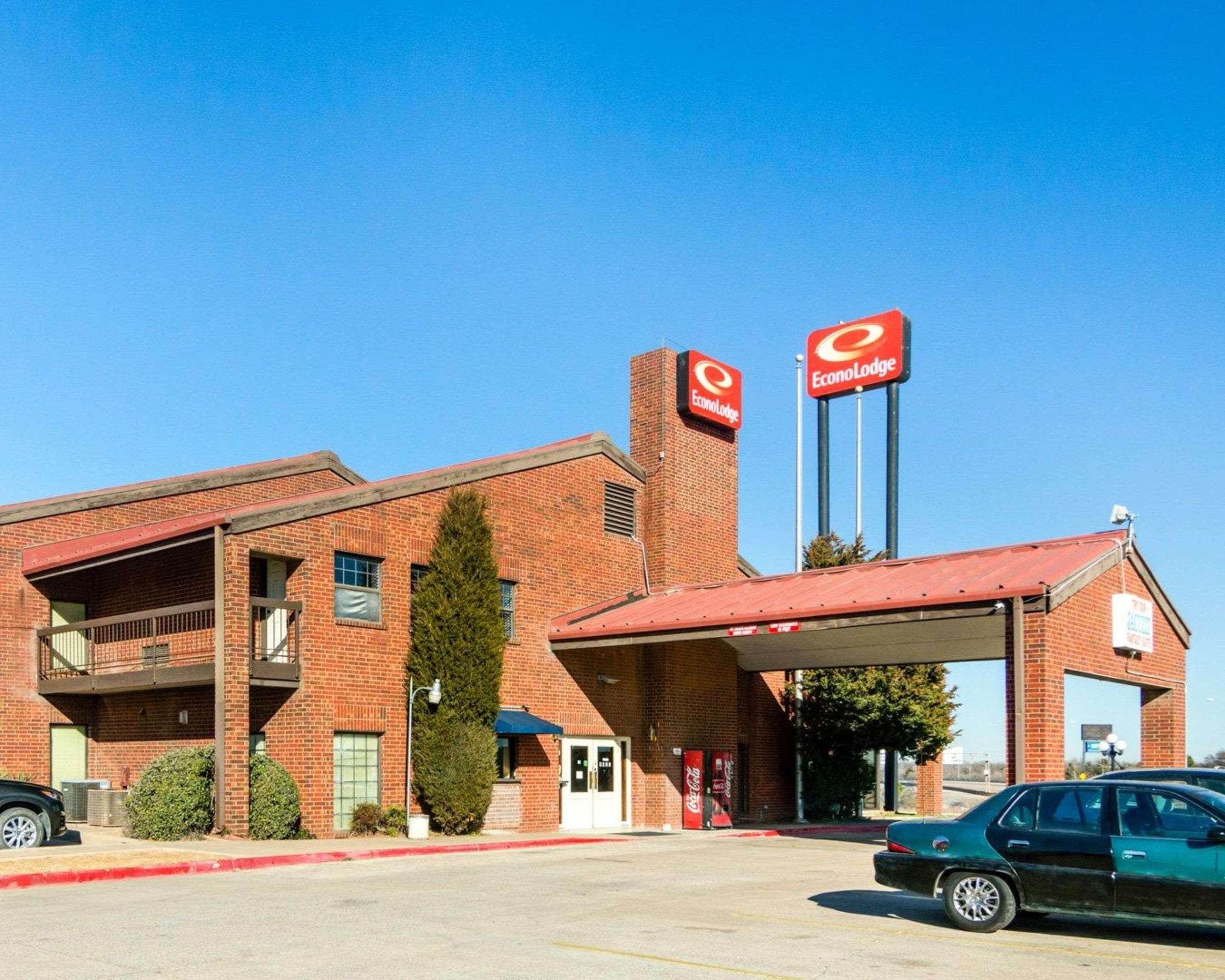 Econo Lodge Wichita Falls Downtown Екстер'єр фото