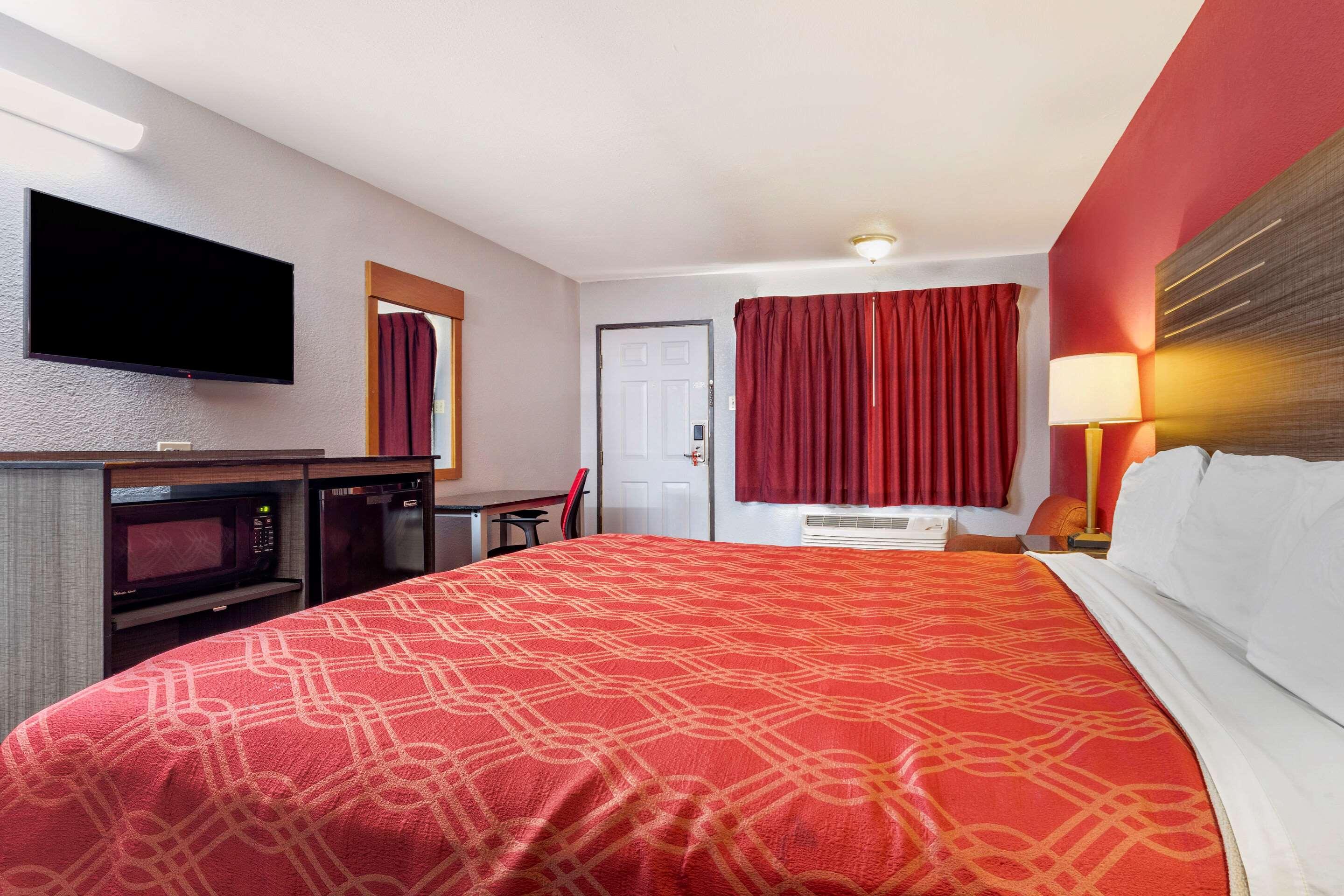 Econo Lodge Wichita Falls Downtown Екстер'єр фото